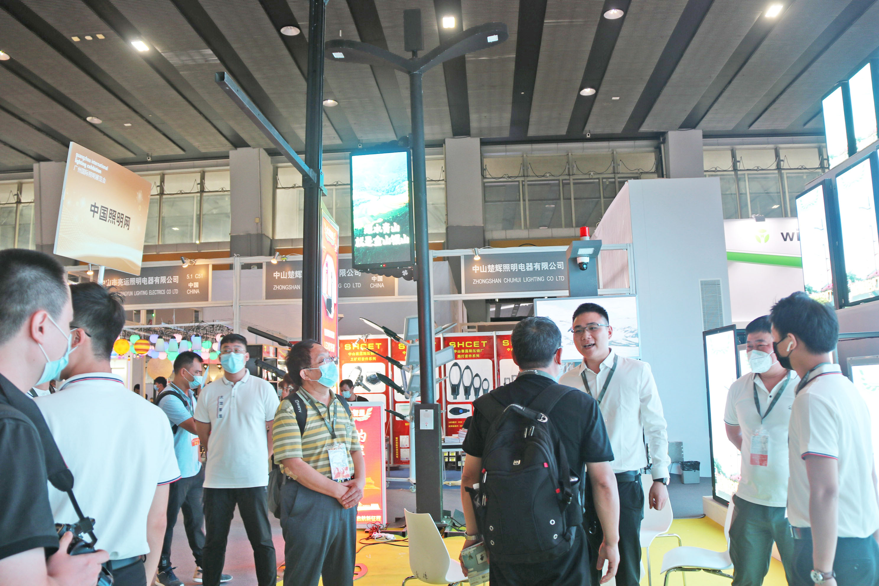 LED燈桿屏|智慧燈桿|智慧路燈 LED燈桿屏|智慧燈桿|智慧路燈