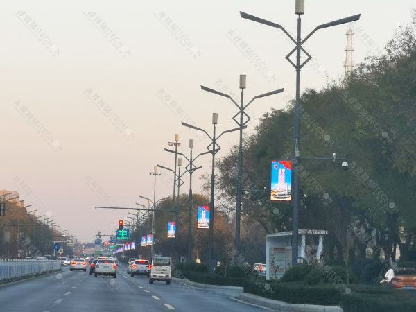智慧燈桿屏,LED燈桿屏 智慧燈桿屏,LED燈桿屏