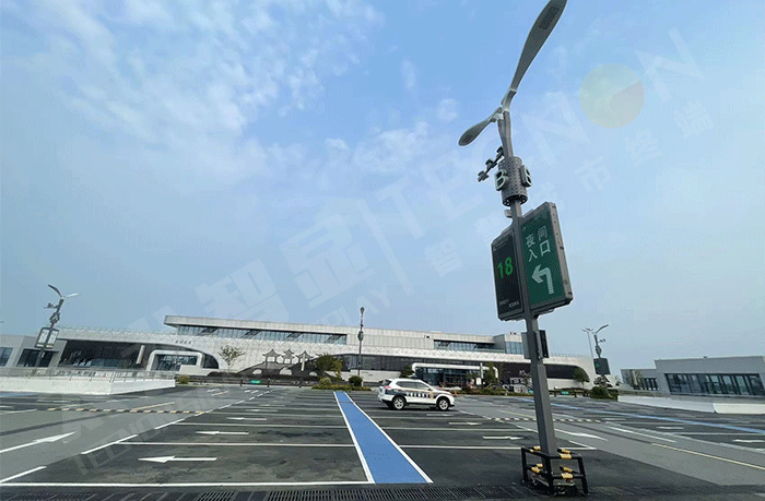 LED燈桿屏 LED燈桿屏