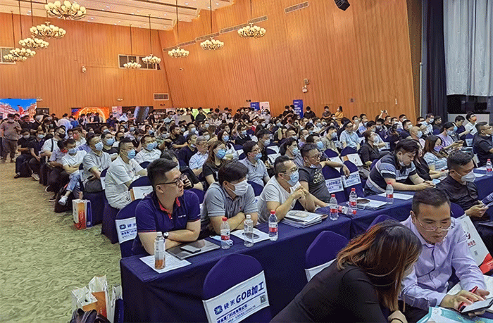 LED燈桿屏,LED廣告機 LED燈桿屏,LED廣告機