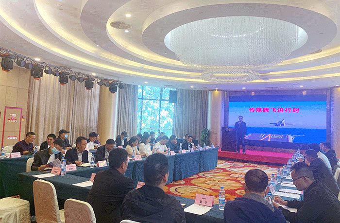 LED燈桿屏,LED廣告機 LED燈桿屏,LED廣告機