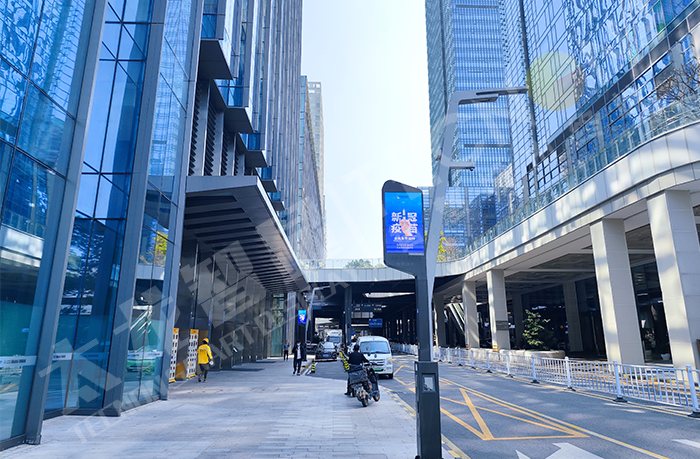 LED燈桿屏,燈桿屏 LED燈桿屏,燈桿屏